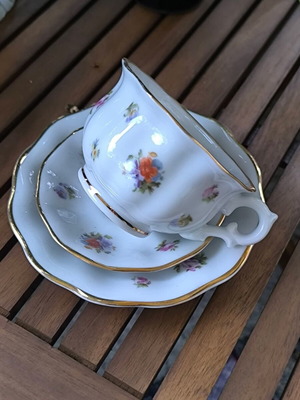 Fürstenberg Brunsviga vintage porcelain tea set like new, triple