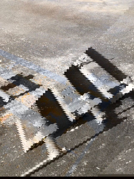 Βιδονια ξυλουργειου. Καθαρο ανοιγμα 125 εκατοστα