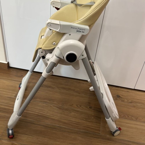 Peg-Perego high chair with tray and cushion