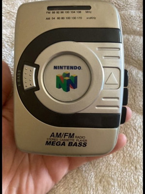 Nintendo 64 AM/FM Stereo Cassette Player like new, model 56064