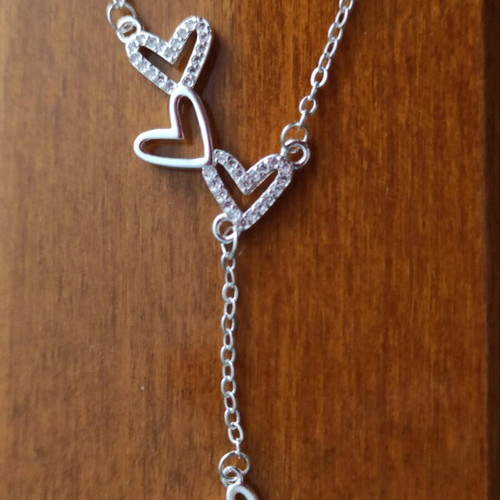 Silver necklace with hearts new, ideal gift