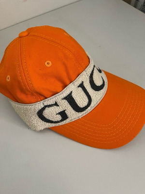 Gucci hat used, orange