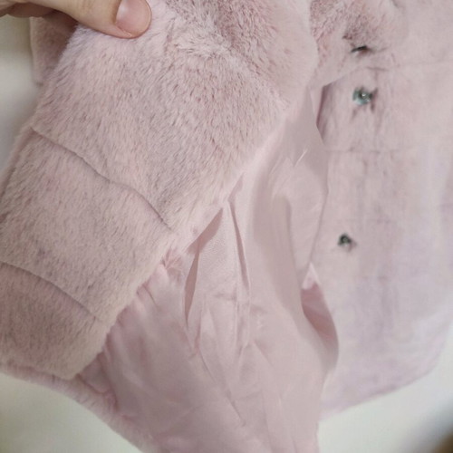 Fluffy women's fur pink like new, one size