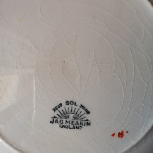 J&G Meakin England plates used, Sol series, set of 2