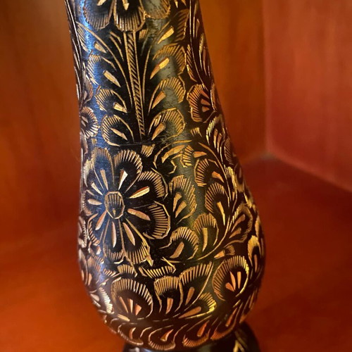 Vintage brass vase like new with golden details