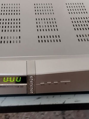 Sat receiver VisionNet v8000s used