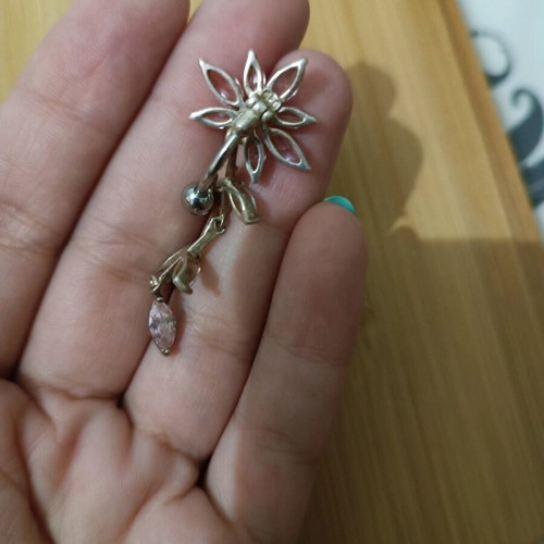 Silver navel piercing new with flower design
