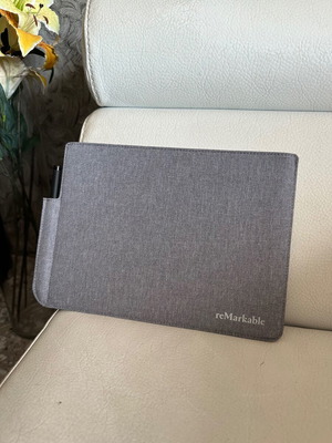 ReMarkable 2 10.3” Paper Tablet με Marker Plus και δερμάτινη premium θήκη σαν καινούργιο
