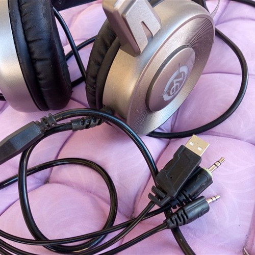 Zeroground HD-2200G Takashi gaming headset used