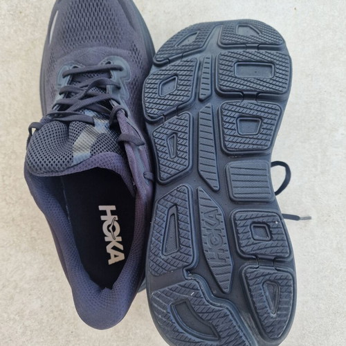 Hoka Bondi 9 wide running shoes, size 47 1/3