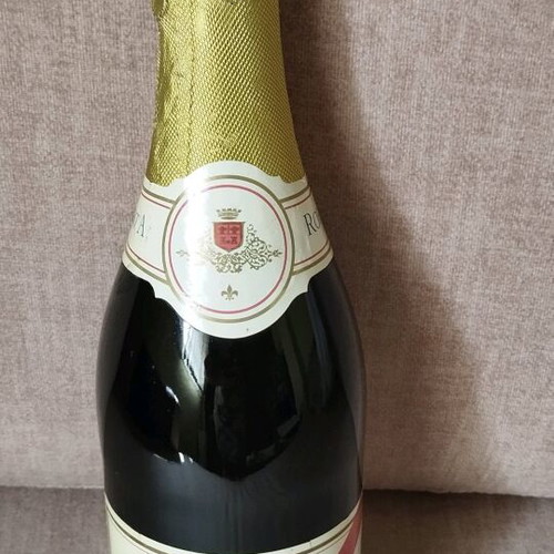 Roberta sparkling wine new