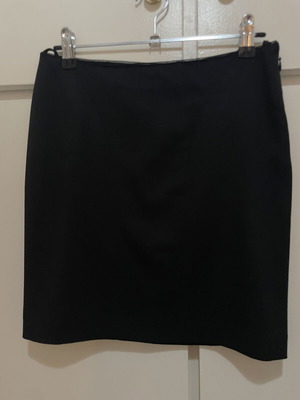 Costume National μίνι pencil φούστα μέγεθος S σαν καινούργιο, μαύρη