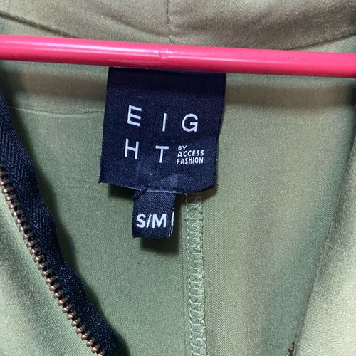 Blouse like new with zipper at neckline, green, size M