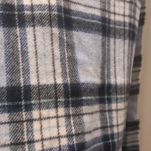 Gant scarf 100% wool like new, blue