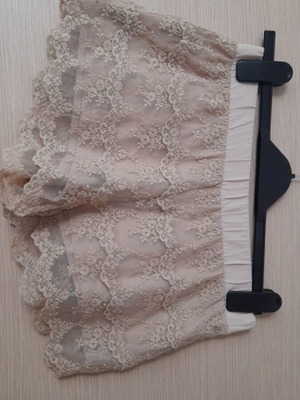 Lace shorts like new, beige, medium size, low waist