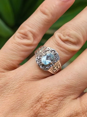 Silver ring with blue topaz new