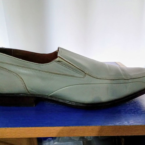 Boxer men's leather shoes size 45 beige, like new