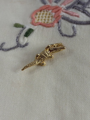 Pandora alligator pendant charm, gold color