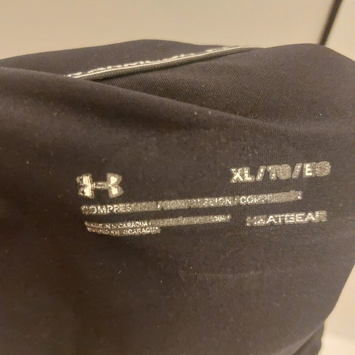 Under Armour Heatgear Compression Sleeveless Shirt XL like new, black