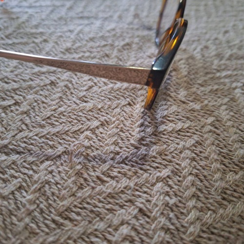 Women's eyeglass frame used, brown and gold