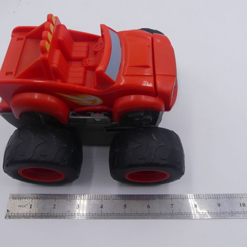 Fisher-Price Nickelodeon Blaze & the Monster Machines used transforming fire truck