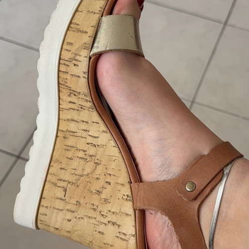 Real leather gold platform heels sandals used, size 37