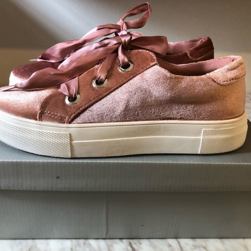 Migato sneakers pink/muted apple velvet like new, size 39