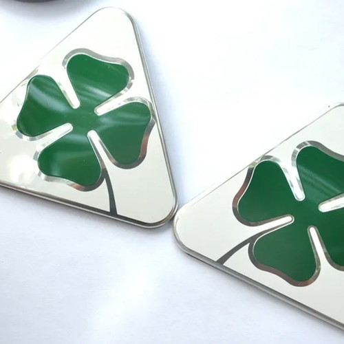 Alfa Romeo QV wing clovers new, aluminum pair