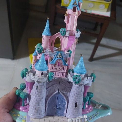 Polly Pocket Disney Cinderella's Castle 1995 toy