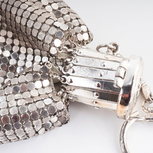 Antique 1920s Art Deco Silver-Plated Mesh Gate Top Flapper Purse
