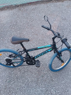 Matrix bicycle used, 20 inch, V brakes, gears
