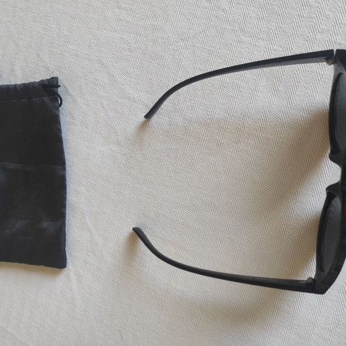Le Specs The Dandy sunglasses used, black oval frame