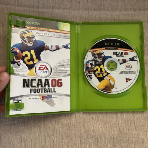 NCAA 06 Football Xbox Original NTSC game, American full version