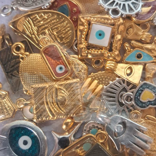 Metal eye charms, 90g, mostly gold color, some 24k gold plated and silver plated