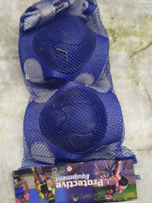Double knee pads blue new in net