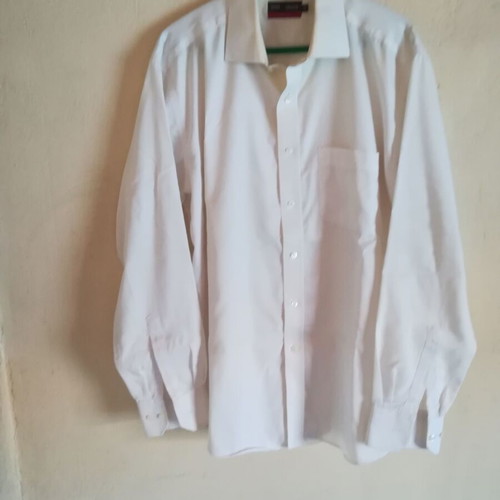Men's dress shirts pack of three, size L, like new, cotton