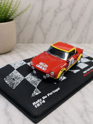 Fiat 124 Abarth Rally 1974 Maurizio Verini DeAgostini with magazine like new