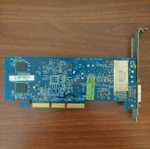 AGP GIGABYTE 6200 GPU GV-N62256DP2-RH 256MB