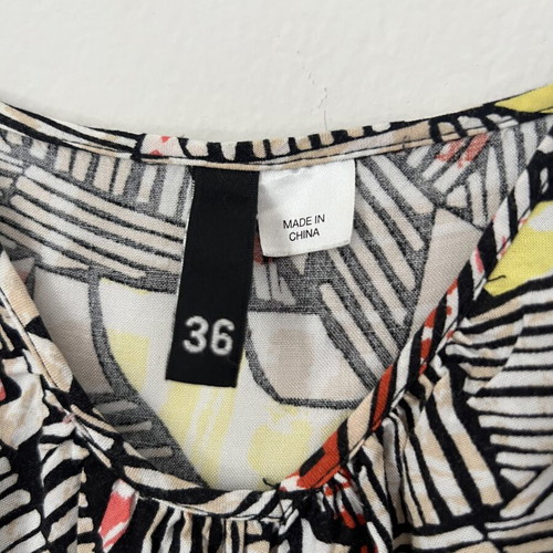 Playsuit H&M like new, colorful geometric print, size S