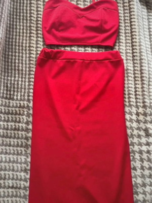 Crop top and midi skirt set red like new