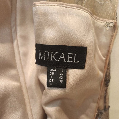 Φόρεμα Mikael μακρύ σαν καινούργιο με φτερά στους ώμους μπεζ ροζ