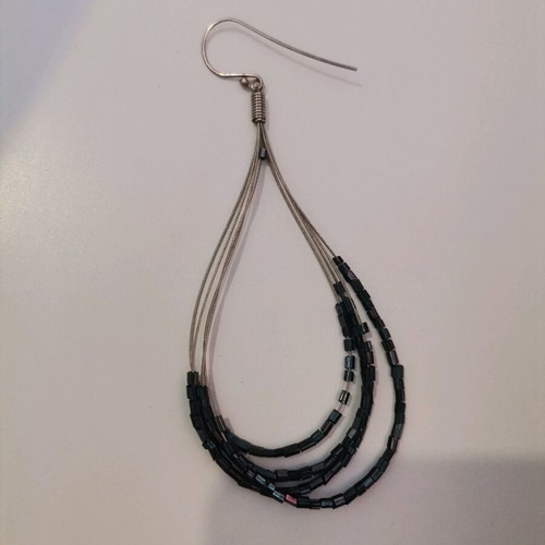 Handmade hanging earrings like new with black beads