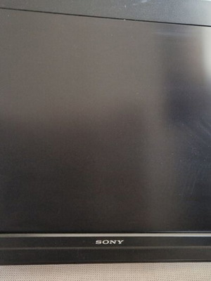 Sony LCD TV 32" KDL-32P3000 μεταχειρισμένο με δώρο αποκωδικοποιητή ψηφιακού σήματος