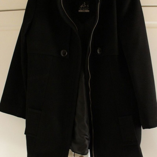 Black coat like new, sizes L and XL
