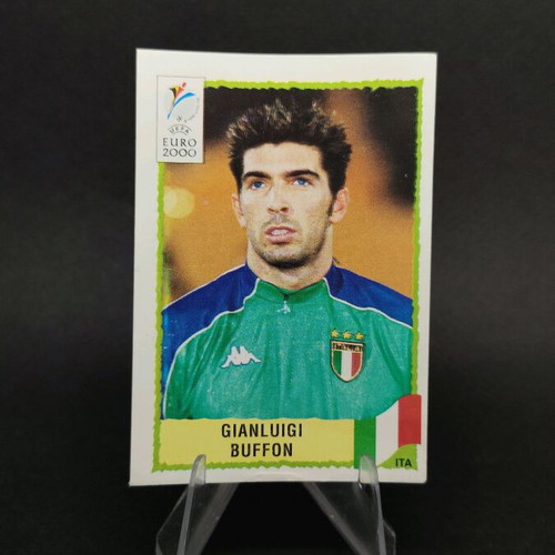Gianluigi Buffon Italy 2000 sticker like new, collectible
