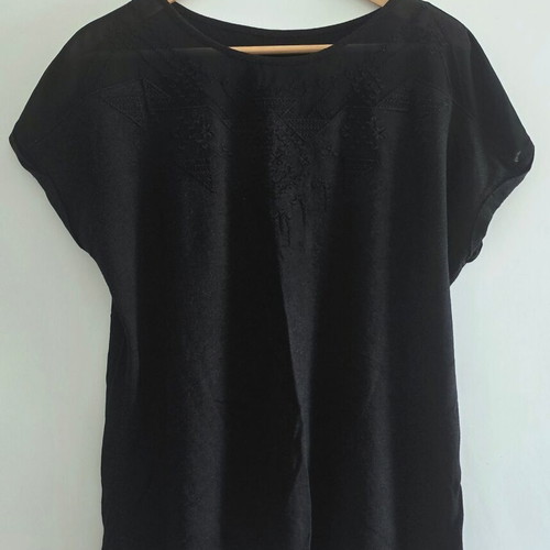 Black blouse with subtle chest design, size Large/Extra Large