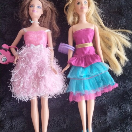 Barbie Mattel dolls like new, set of 2