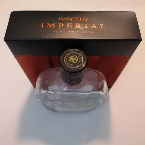 Ron Barcelo Imperial 700ml like new, empty decorative bottle