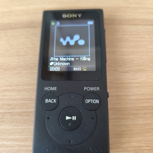 Sony Walkman digital music player NW-E393 like new with headphones