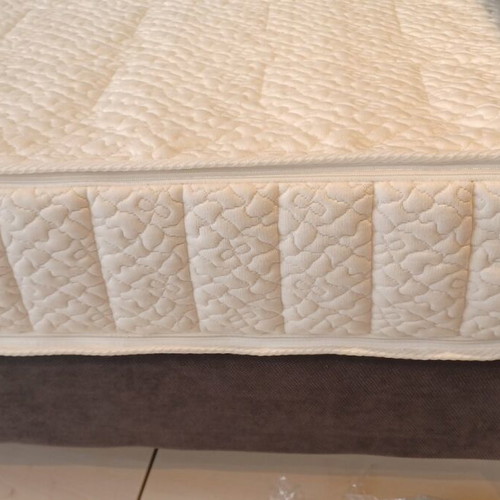 Latex mattress 100% natural with removable washable cover, new